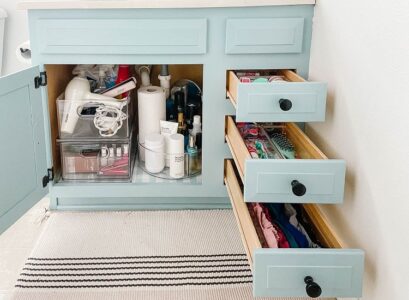small space storage ideas_how to free space in your bathroom