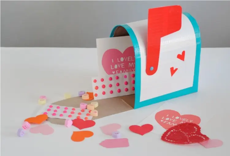 valentines day box mailbox craft DIY ideas easy for kids