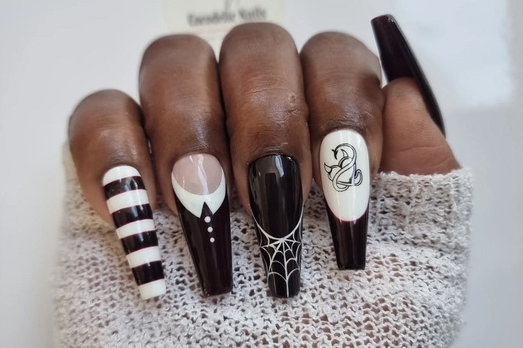 wednesday addams inspired nails_wednesday addams nails
