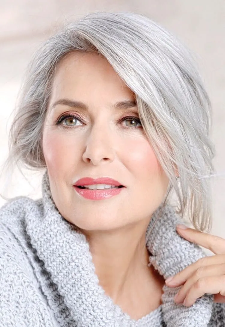 what colour foundation should I wear with grey hair_brush tips for mature skin
