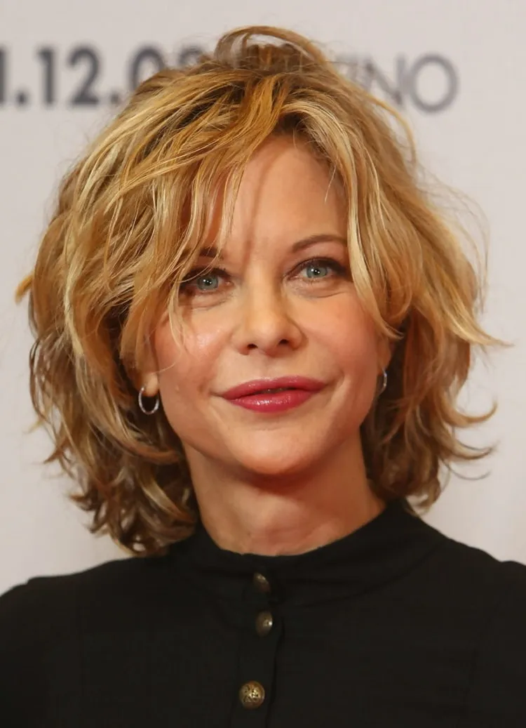 what is the best curly hairstyle for over 50_textured bob