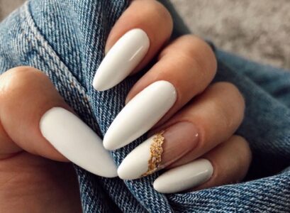 white nails january 2023 trends designs art decorations gold marble foil what manicure to do next