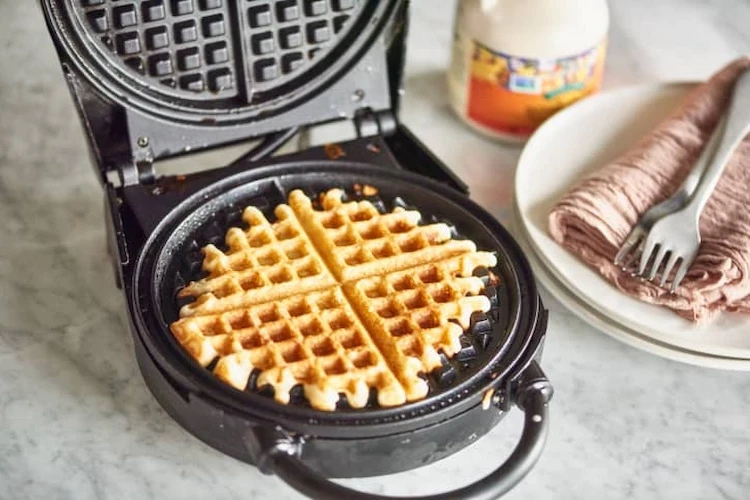 Avoid frequent cleaning mistakes and keep the waffle maker in top shape with proper maintenance and care