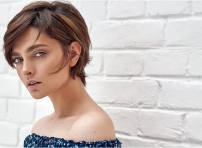 Bixie-haircut-2023-is-the-big-trend-to-follow-short-hairstyle-for-fine-hair