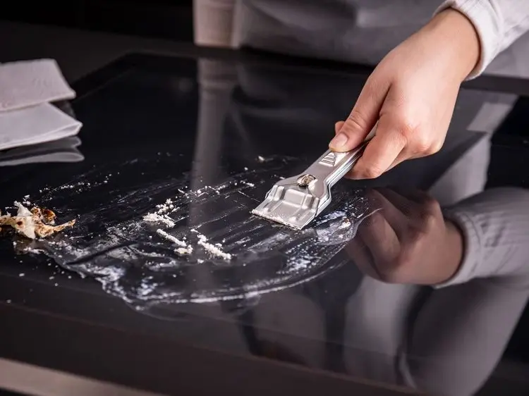 Cleaning a burnt ceramic hob How to get it clean quickly and