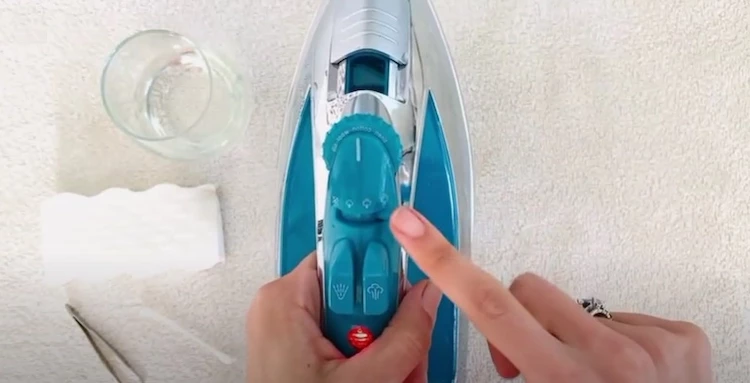 Descale the steam iron when cleaning