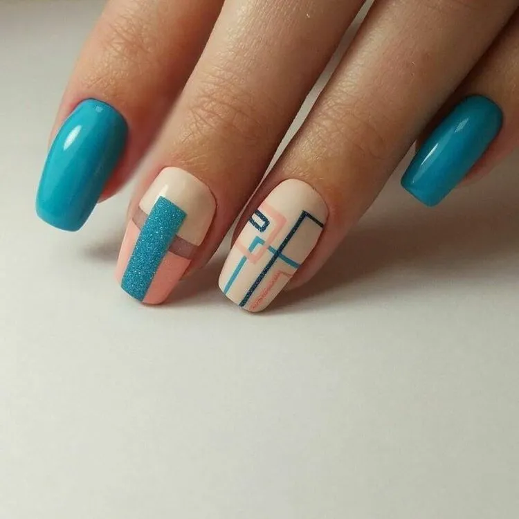 Geometric nail art 2023 trends what are the must try designs