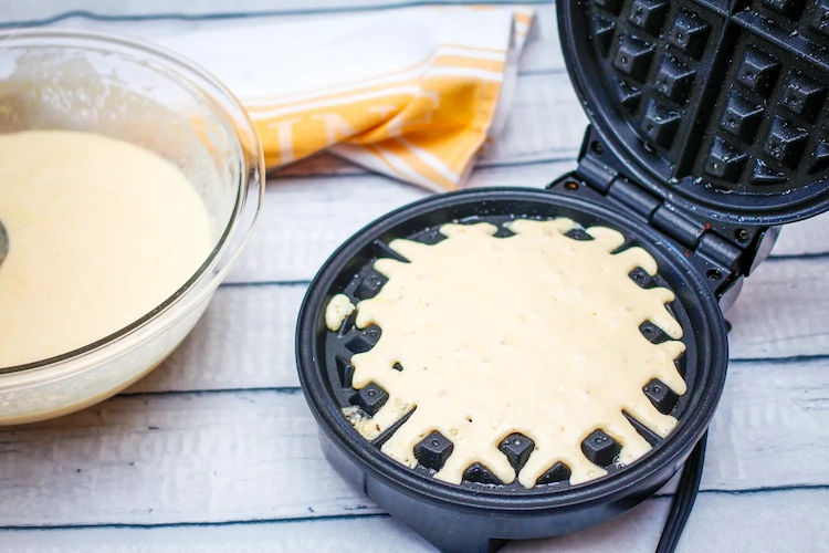 How to clean a waffle maker guide