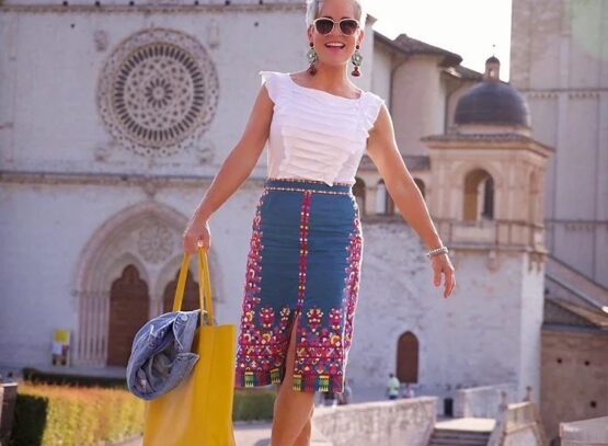 How-to-wear-sneakers-after-50-Tips-and-tricks-for-a-dazzling-look