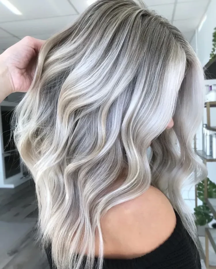 Ice blonde hair hairstyle trends hair colors spring 2023
