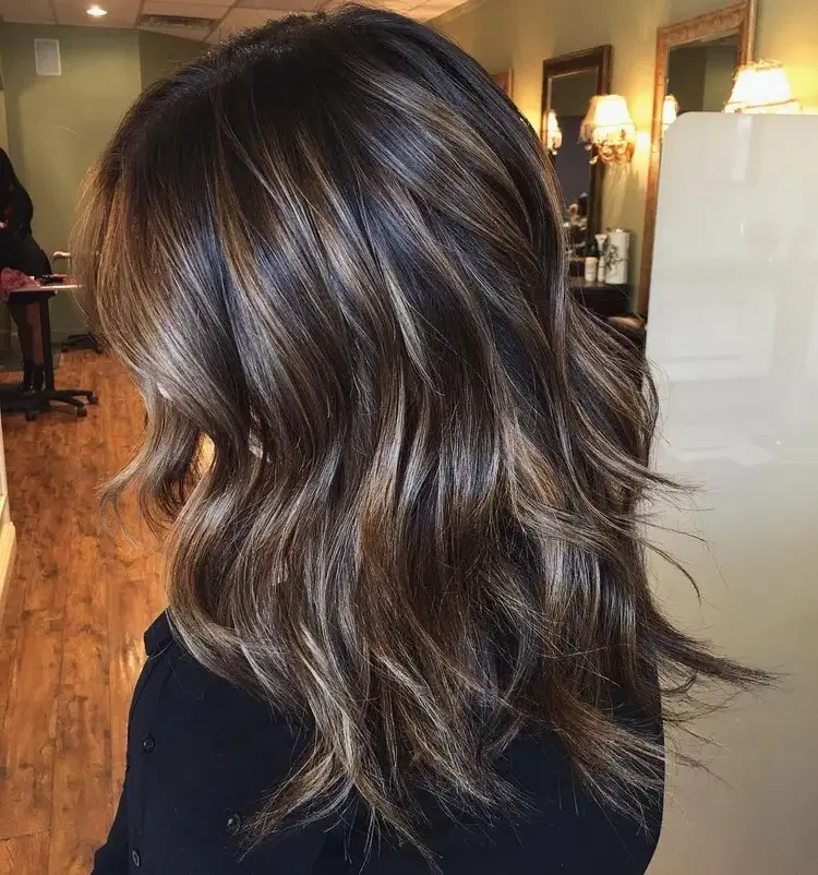If-you-want-more-shine-in-your-hair-you-should-go-for-darker-coloured-tones
