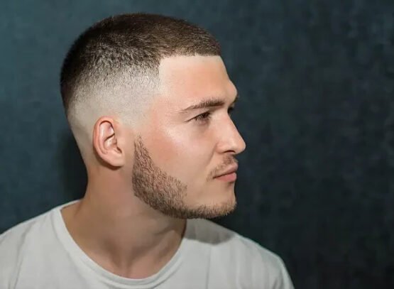 Mens-haircuts-2023-the-most-stylish-trends