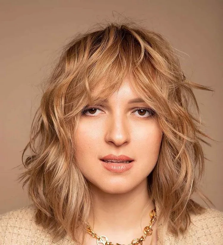 Try this elegant layered haircut