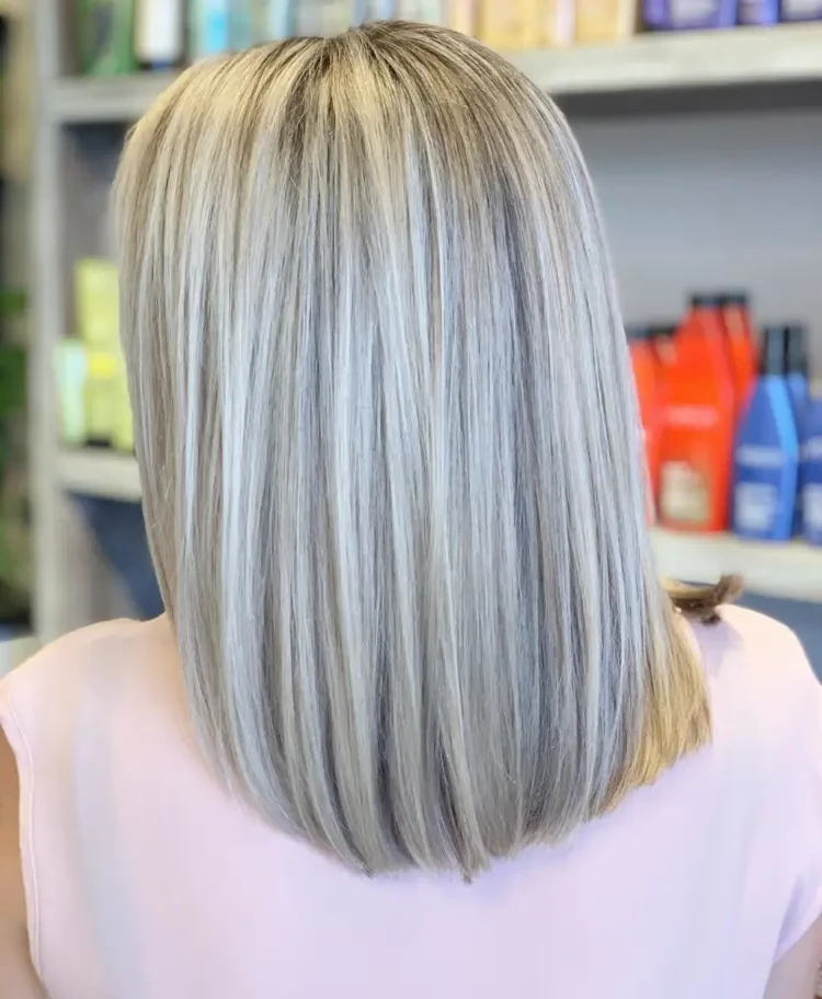 Style Gray Lob straight for an elegant look