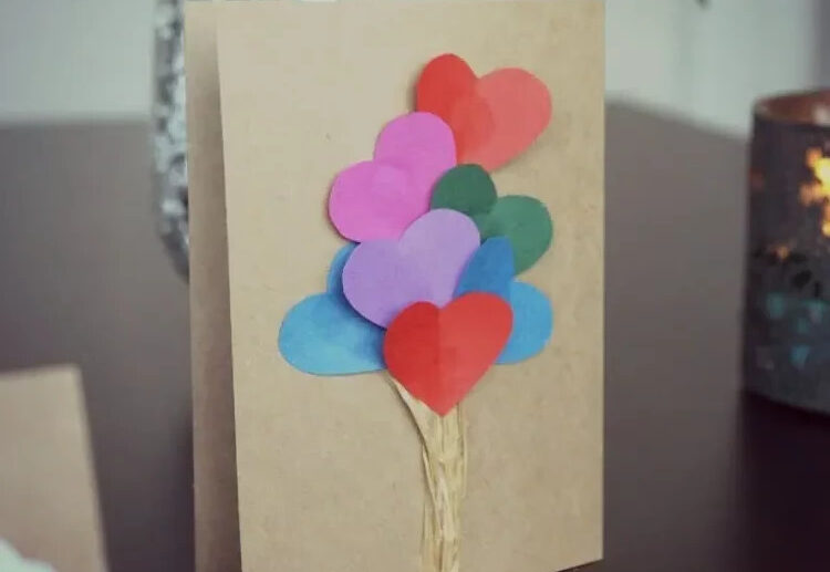 Valentines-Day-crafts-for-kids-ideas-small-gifts-cards-and-educational-game