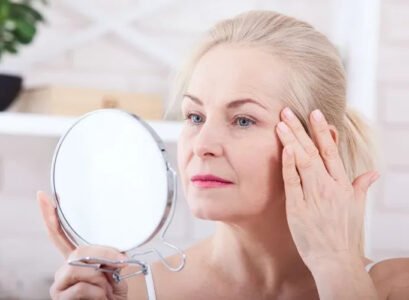 What-face-cream-to-use-after-70-to-continue-aging-gracefully