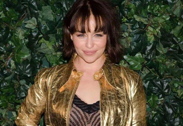 Which-spring-2023-bangs-trend-is-made-for-you