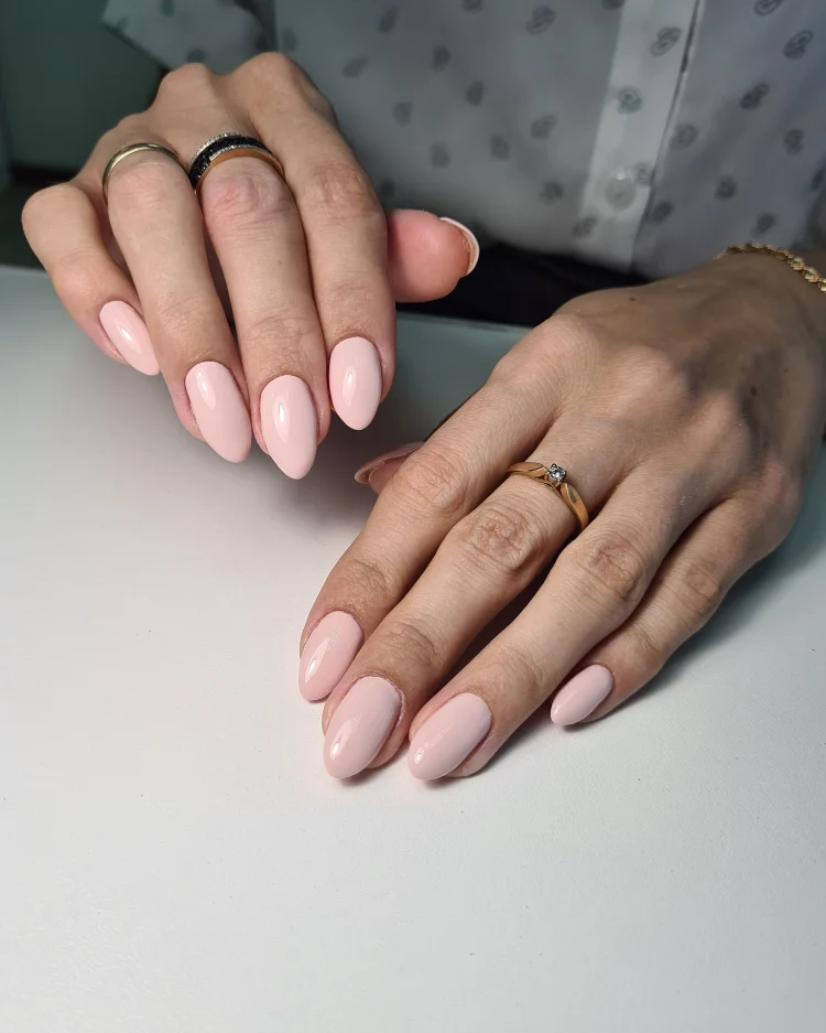 almond shaped short nails nude color what is the best nail shape for over 60