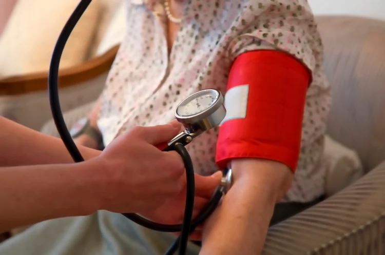 blood pressure low or high common problems