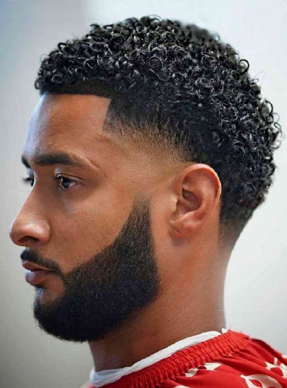 Blowout haircut: Find how to achieve this trendy men hairstyle in 2023 and  how to style it!
