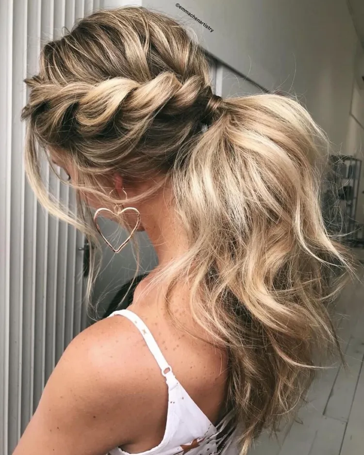 braidsmaid hairstyle formal event beautiful ponytail
