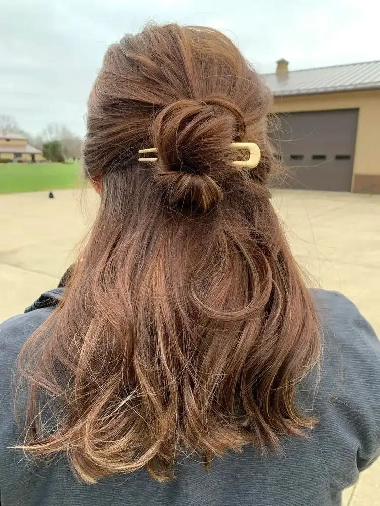 bun-hairstyles-for-spring-2023-french-pin-bun