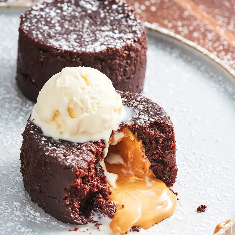 chocolate-lava-cake-with-peanut-butter-filling-small-valentines-day-cake-recipe