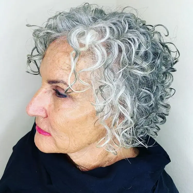 curly bob hairstyles for mature women how to adapt it in 2023