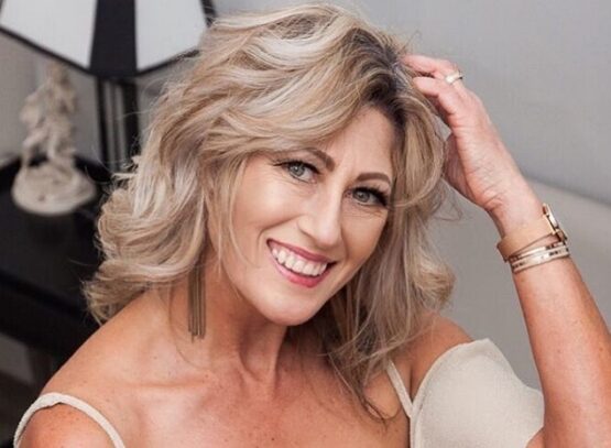 curtain-bangs-hairstyles-for-women-over-50