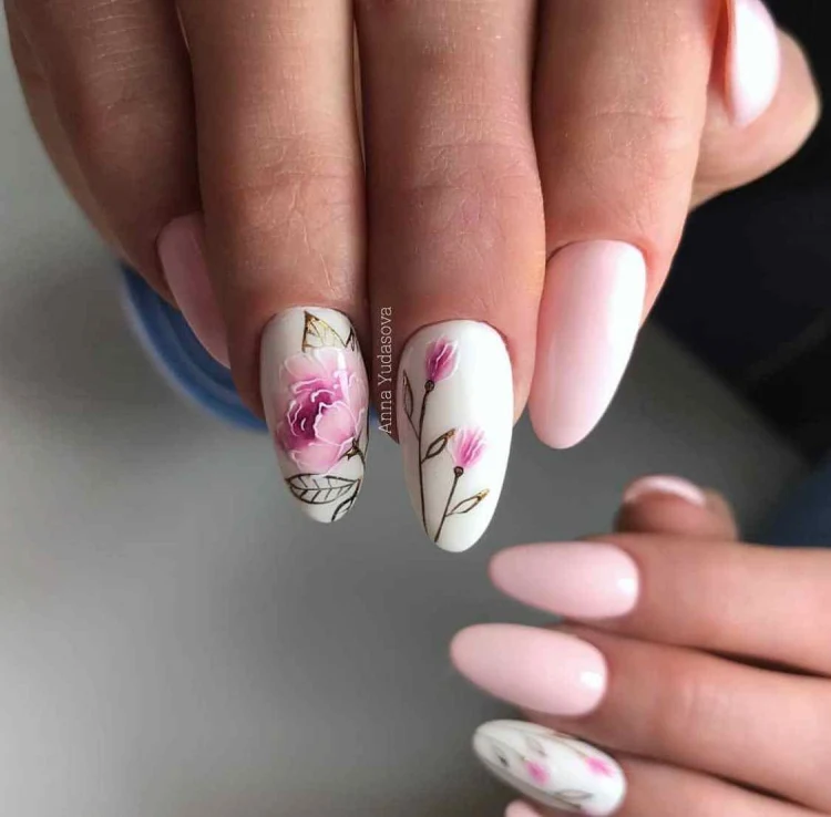 delicate romantic feminine manicure idea white pink and flowers