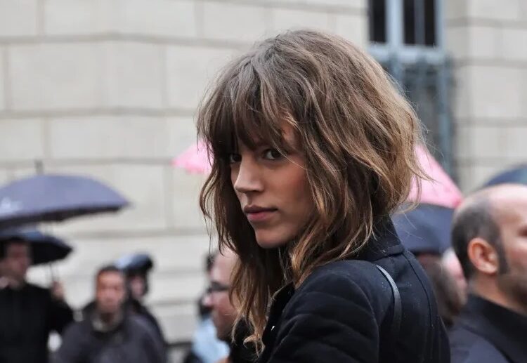 easy-to-style-haircut-2023-ideas-trendy-hairstyles