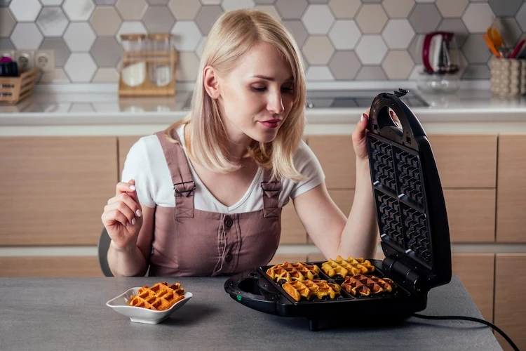 enjoy freshly baked waffles every day and clean the device regularly