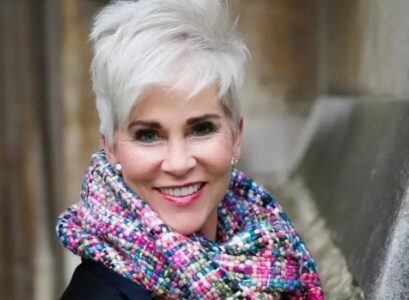 feathered pixie haircut short hair for women over 60 bangs