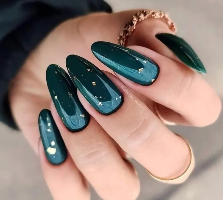 forest dark green nails with gold decorations