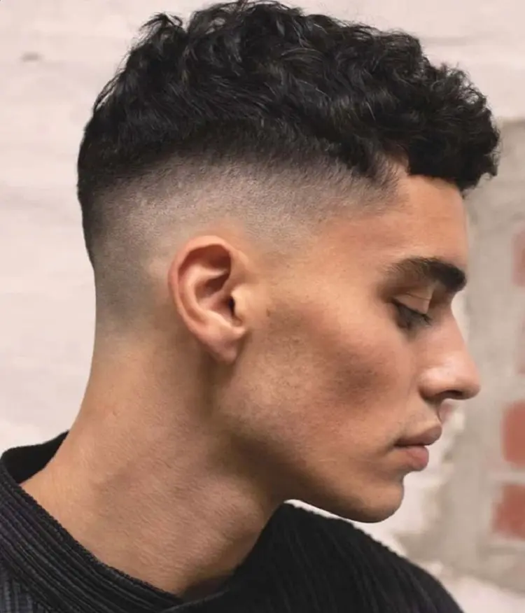 high taper fade haircut for men 2023