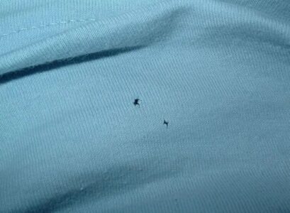 how-to-repair-small-holes-in-clothes