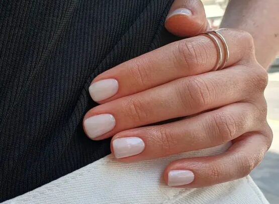 kim-kardashian-nails-trend-2023