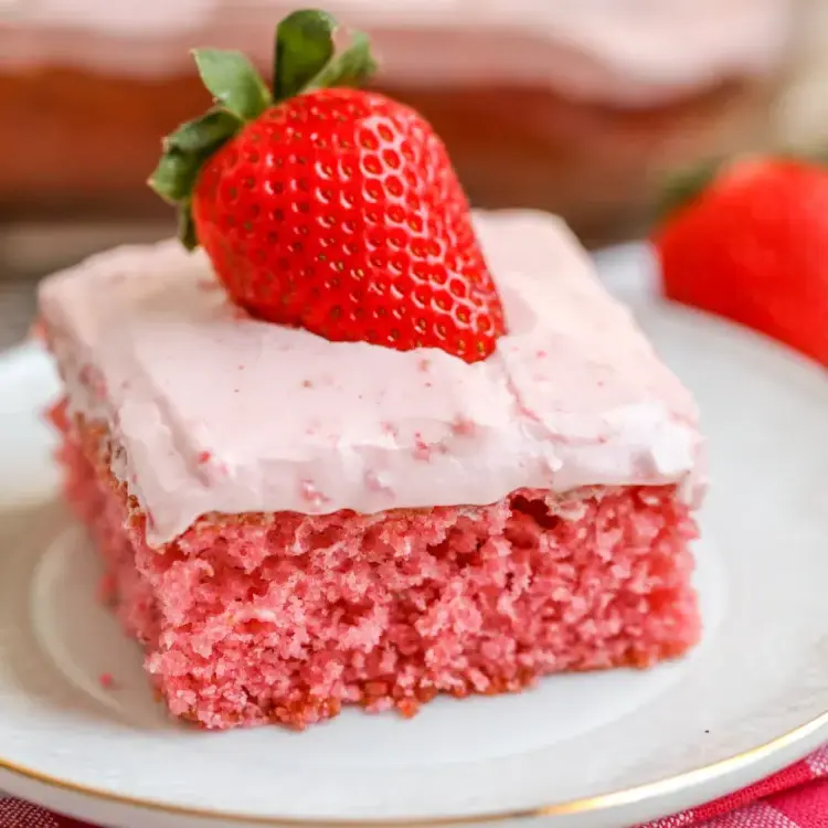 low-carb-keto-strawberry-dessert-sheet-recipe