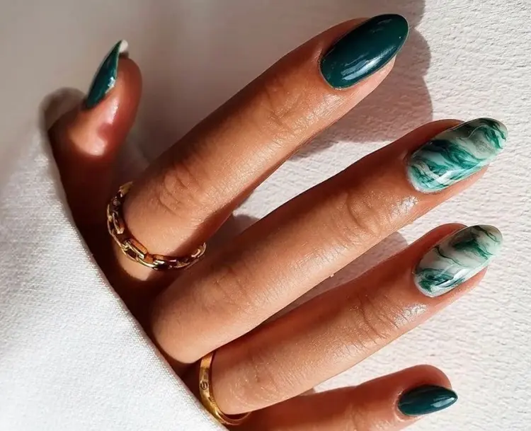 marble emerald green nails