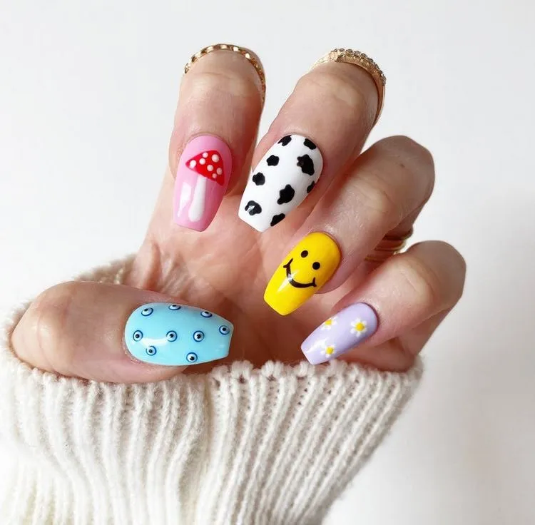 nail art trends mix and match patterns colors