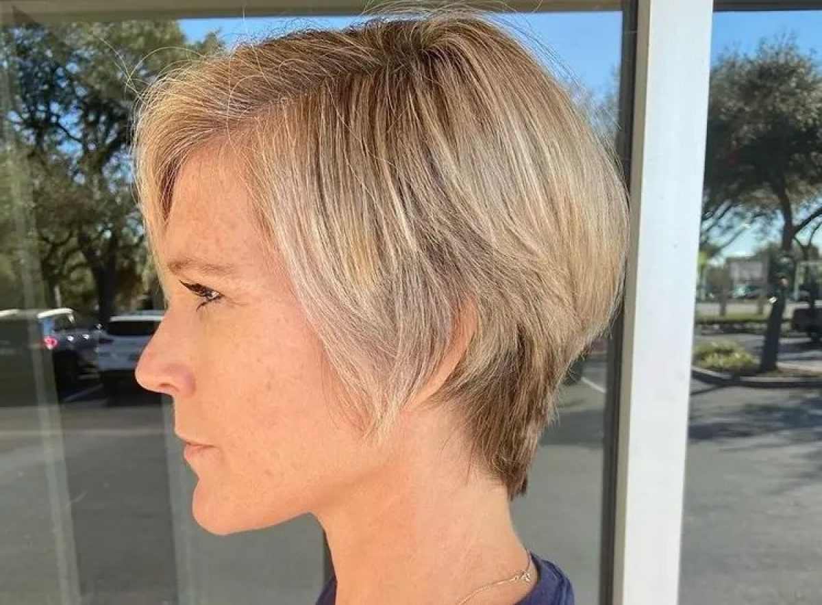 Short haircut for women over 50: Check out the top 5 rejuvenating hairstyles  that you need to try in 2023!
