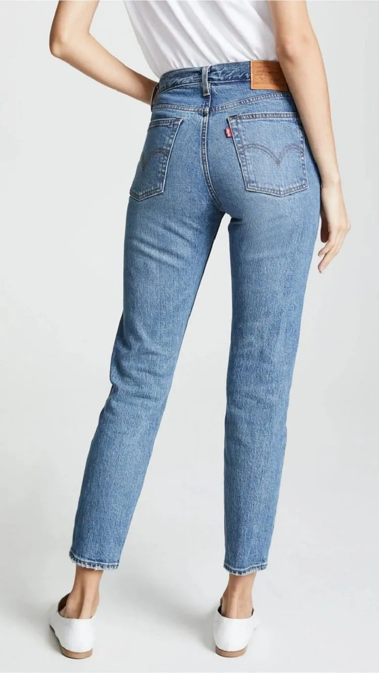 jeans-talla-de-cintura-derecha-para-mujeres-mayores-de-60-años
