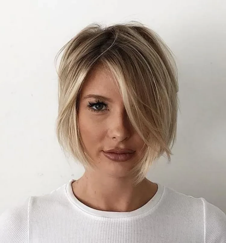 short hairstyle for thin hair short bob gives volume