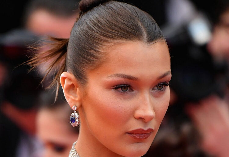 slicked-back bun trend 2023_bun trends 2023