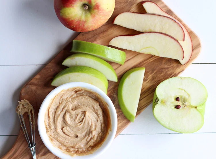 tasty peanut butter yogurt dip for apple slices