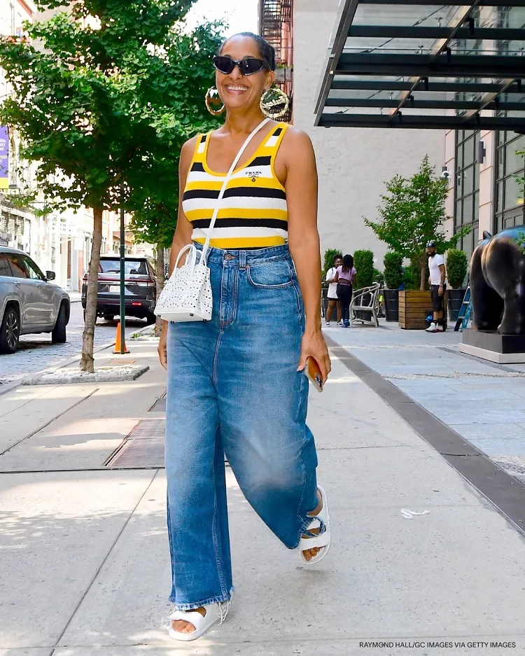 tracee-ellis-ross-parachute-pants-y2k-model-trendy-easy-tips-tricks-stylebook-all-ages-fashion-style-summer-blue-jeans-effortless