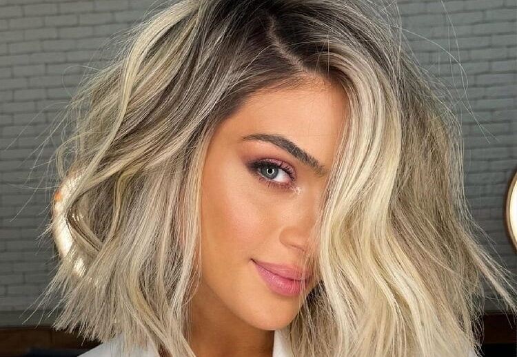 trendy hairstyles 2023_shoulder blade bob