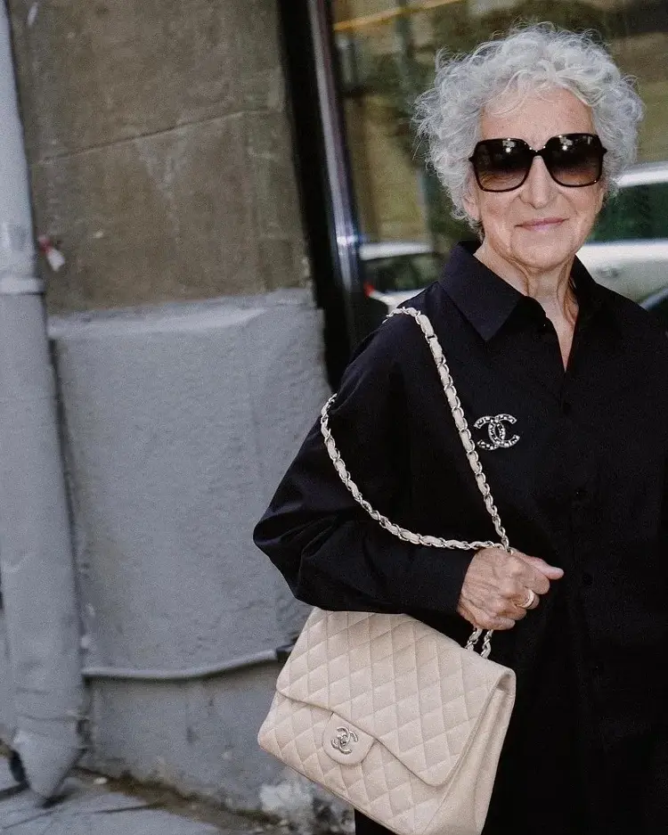 what color clothes to wear for women over 70 ideas fashion trends