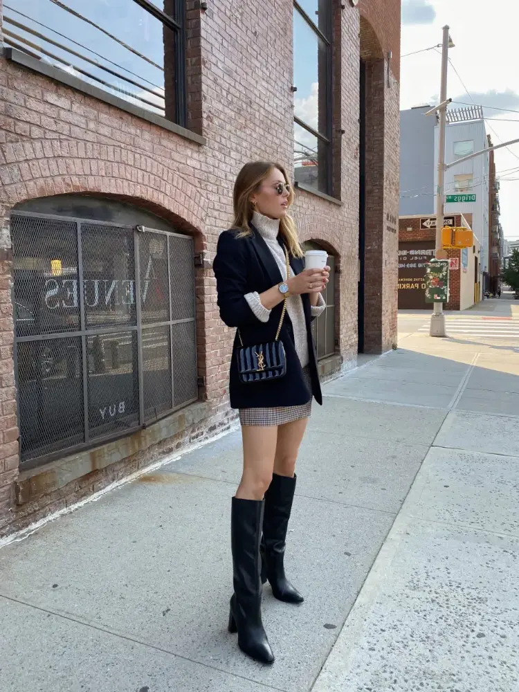 women winter fashion trends style mini skirt outfit inspiration
