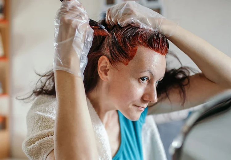10 methods to remove hair dye from your skin